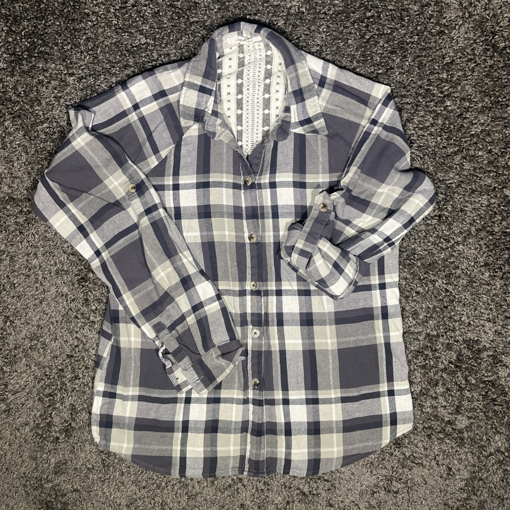 Unpublished Blue Gray Plaid Button Up With Lace Back Accent Size‎ Small